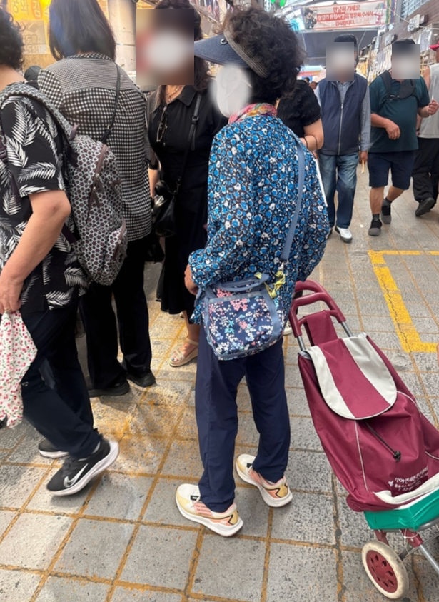 경동시장 정지공간 부족 현장 사진