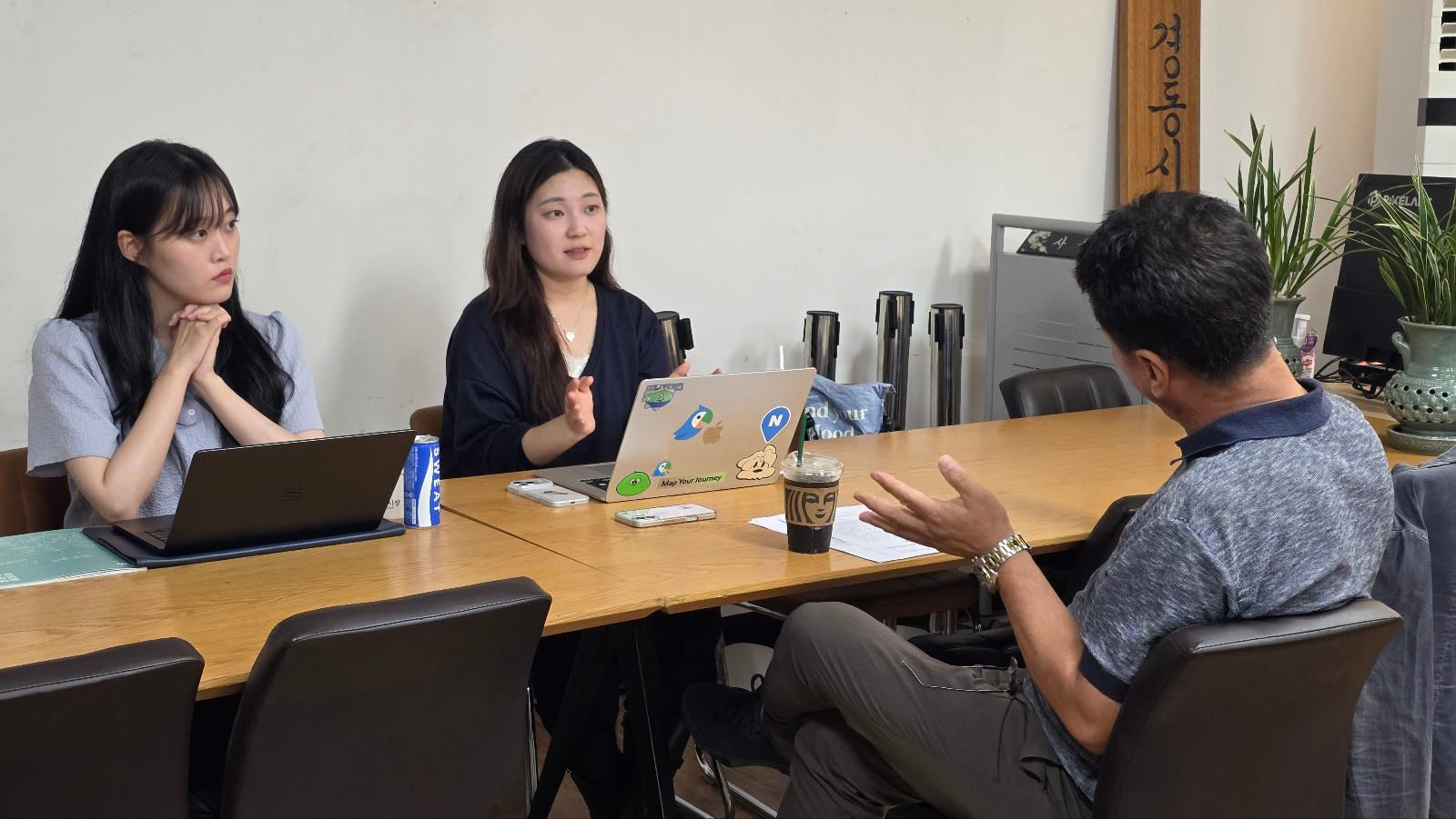 상인회장 인터뷰 현장